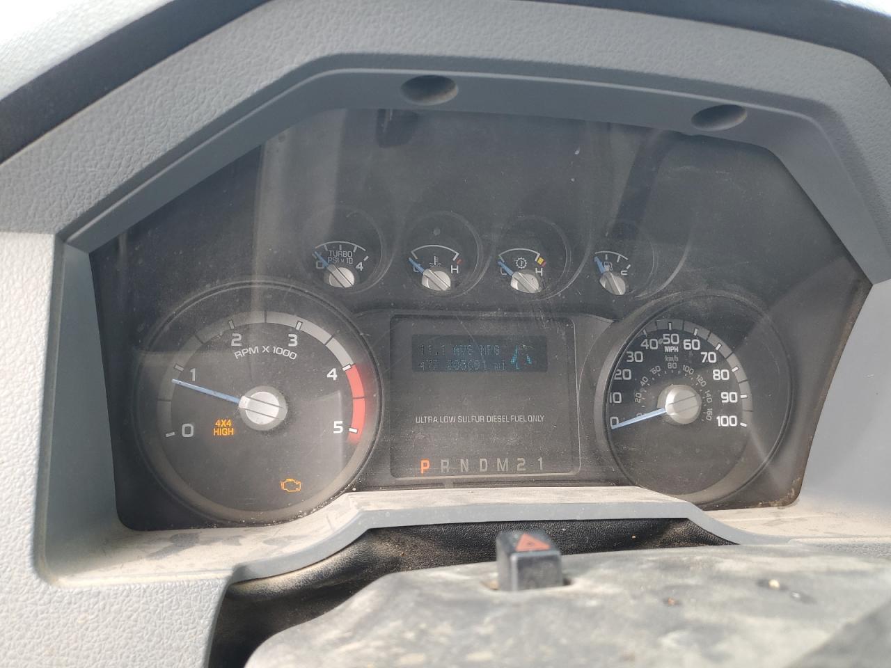 2011 Ford F350 - Image 9