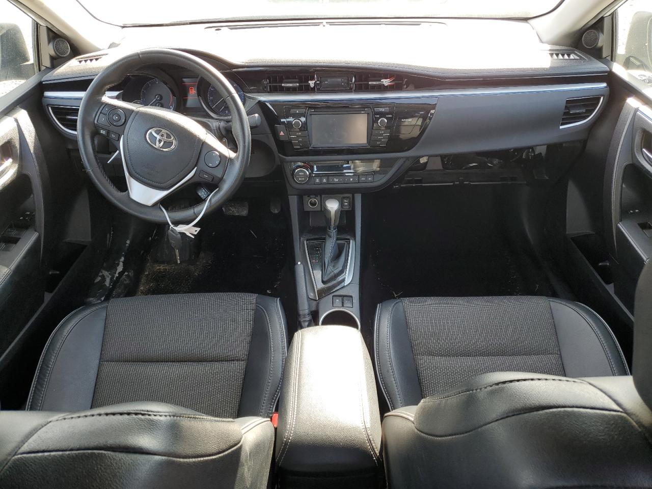 2015 Toyota Corolla - Image 8