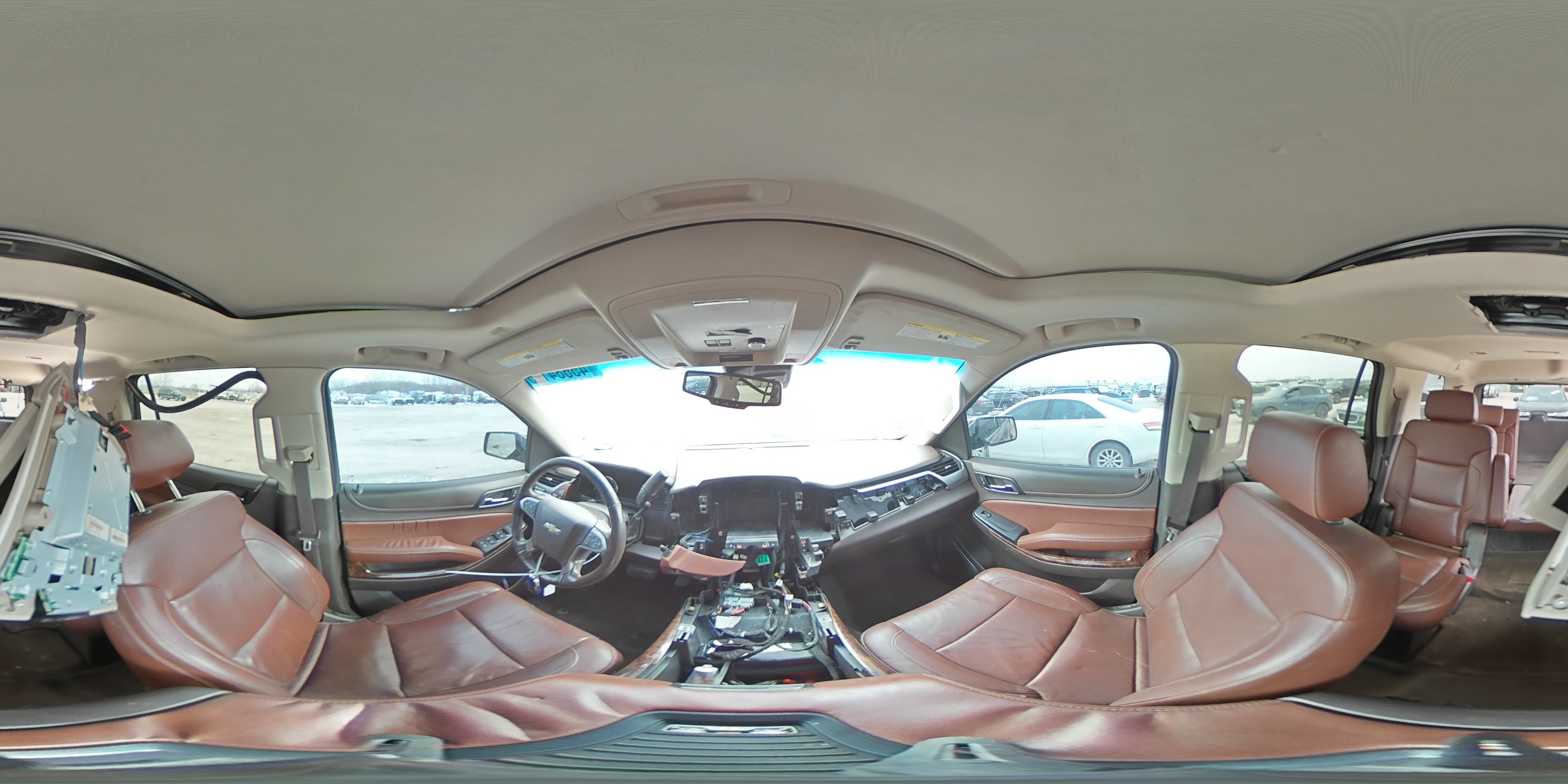 2016 Chevrolet Tahoe - Image 13