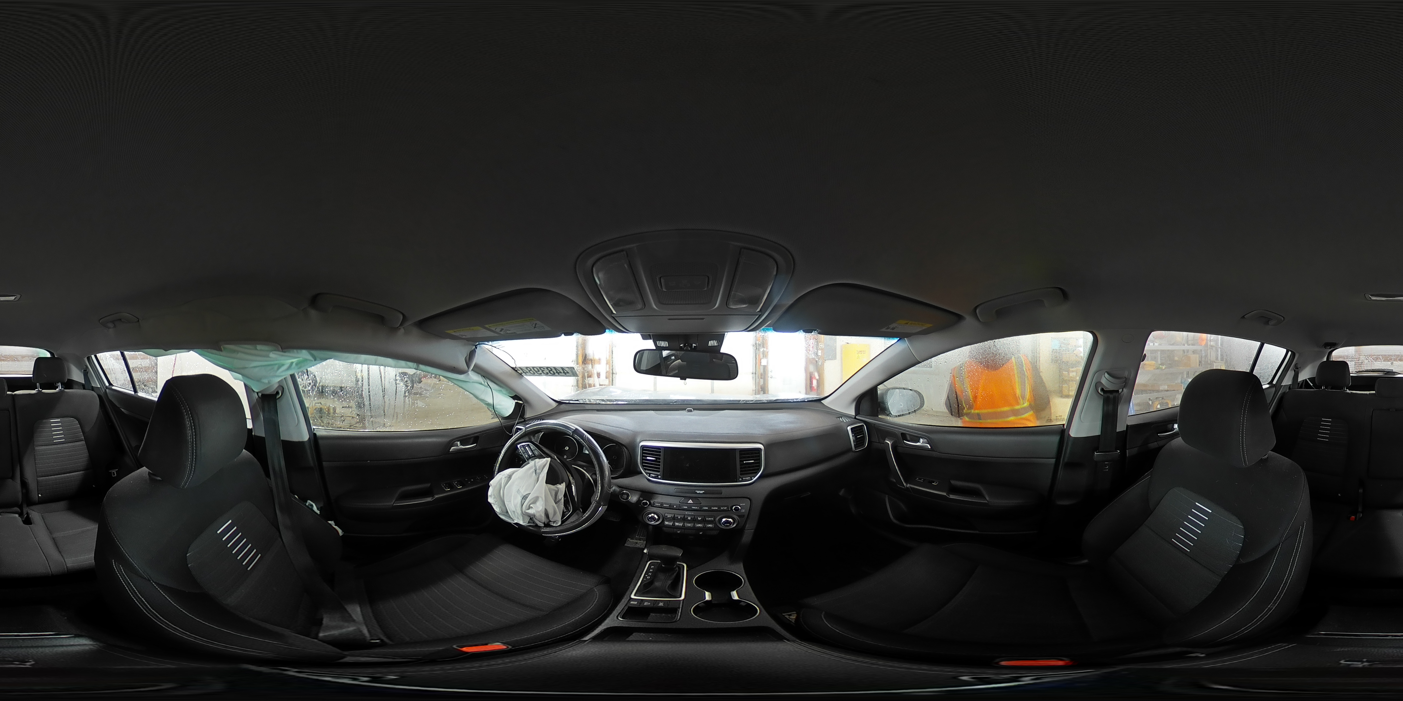 2022 Kia Sportage - Image 16