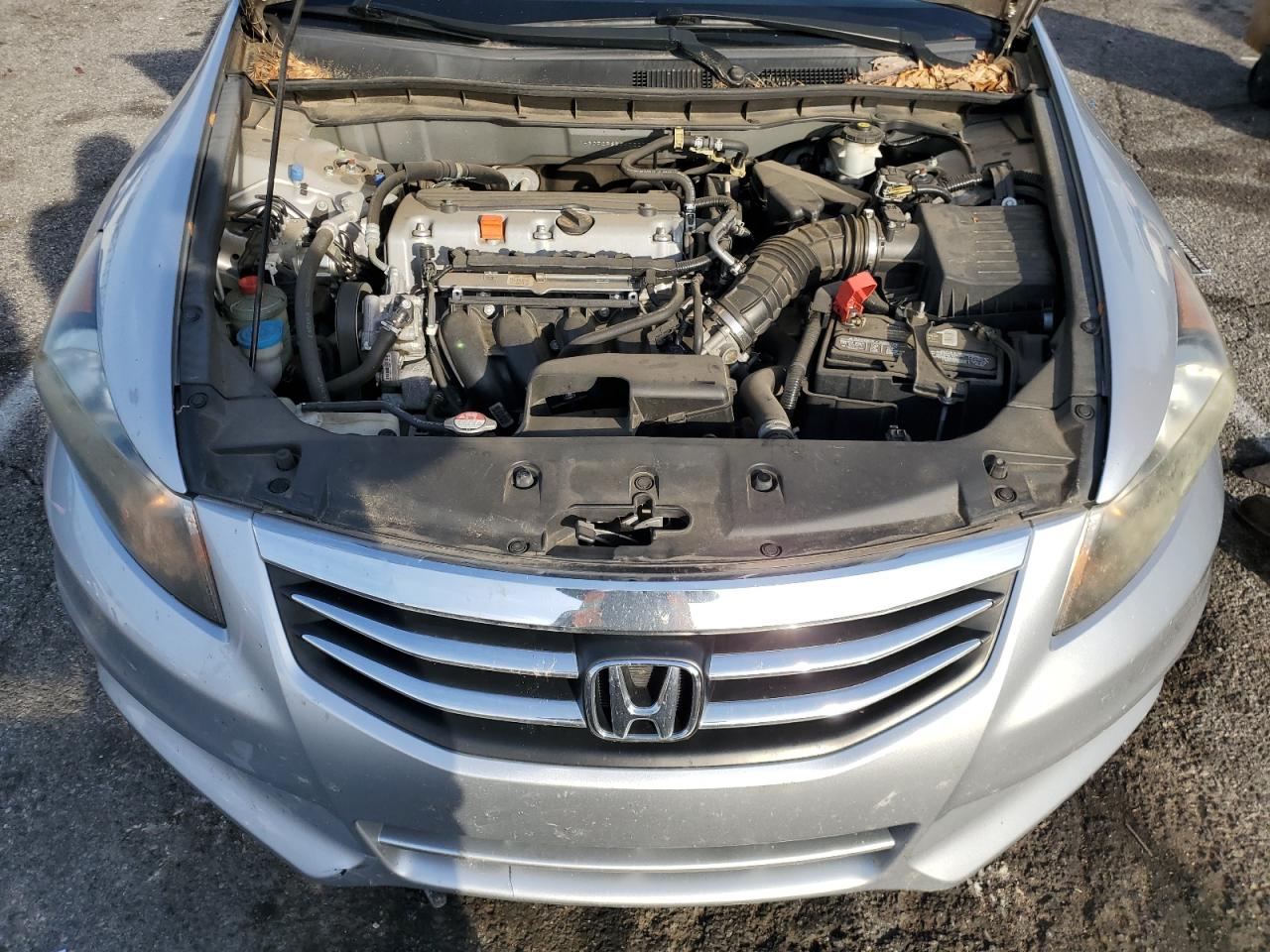 2012 Honda Accord - Image 11