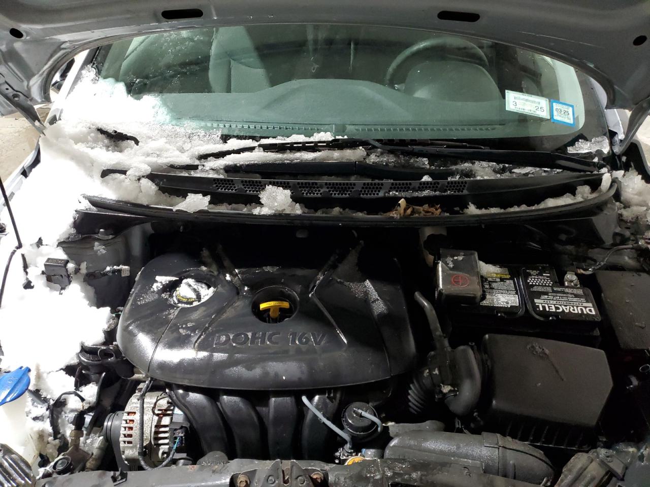 2016 Hyundai Elantra - Image 11