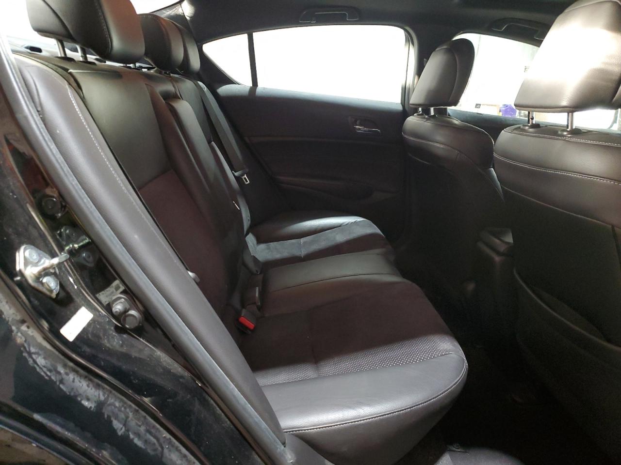2016 Acura Ilx Premium VIN: 19UDE2F82GA010126 Lot: 45384105