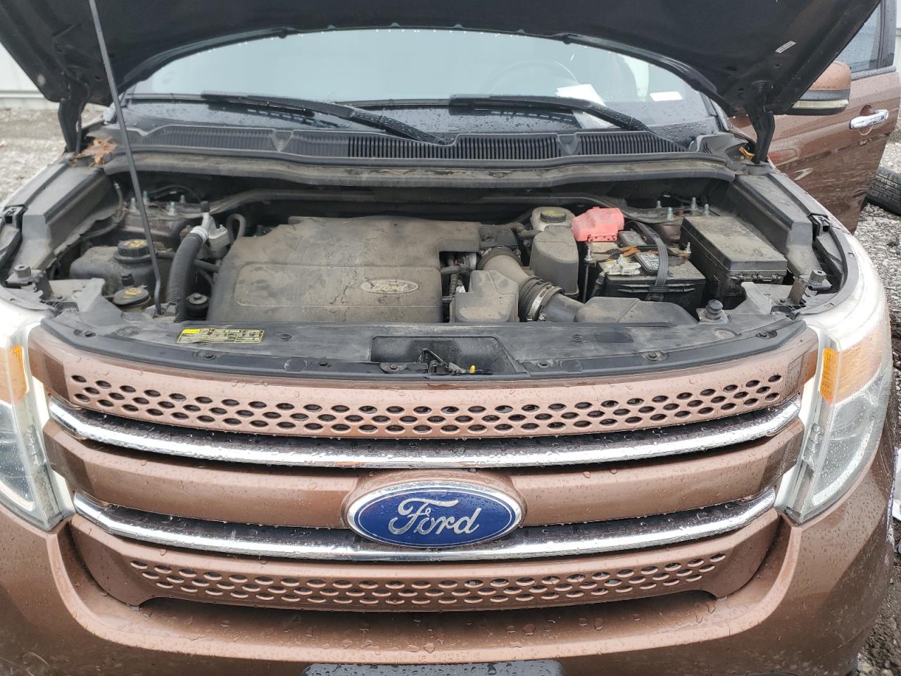 2011 Ford Explorer - Image 13