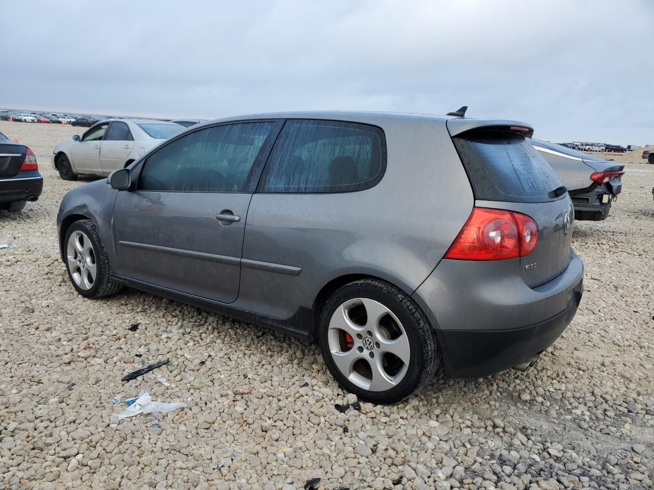 2009 Volkswagen GTI - Image 2