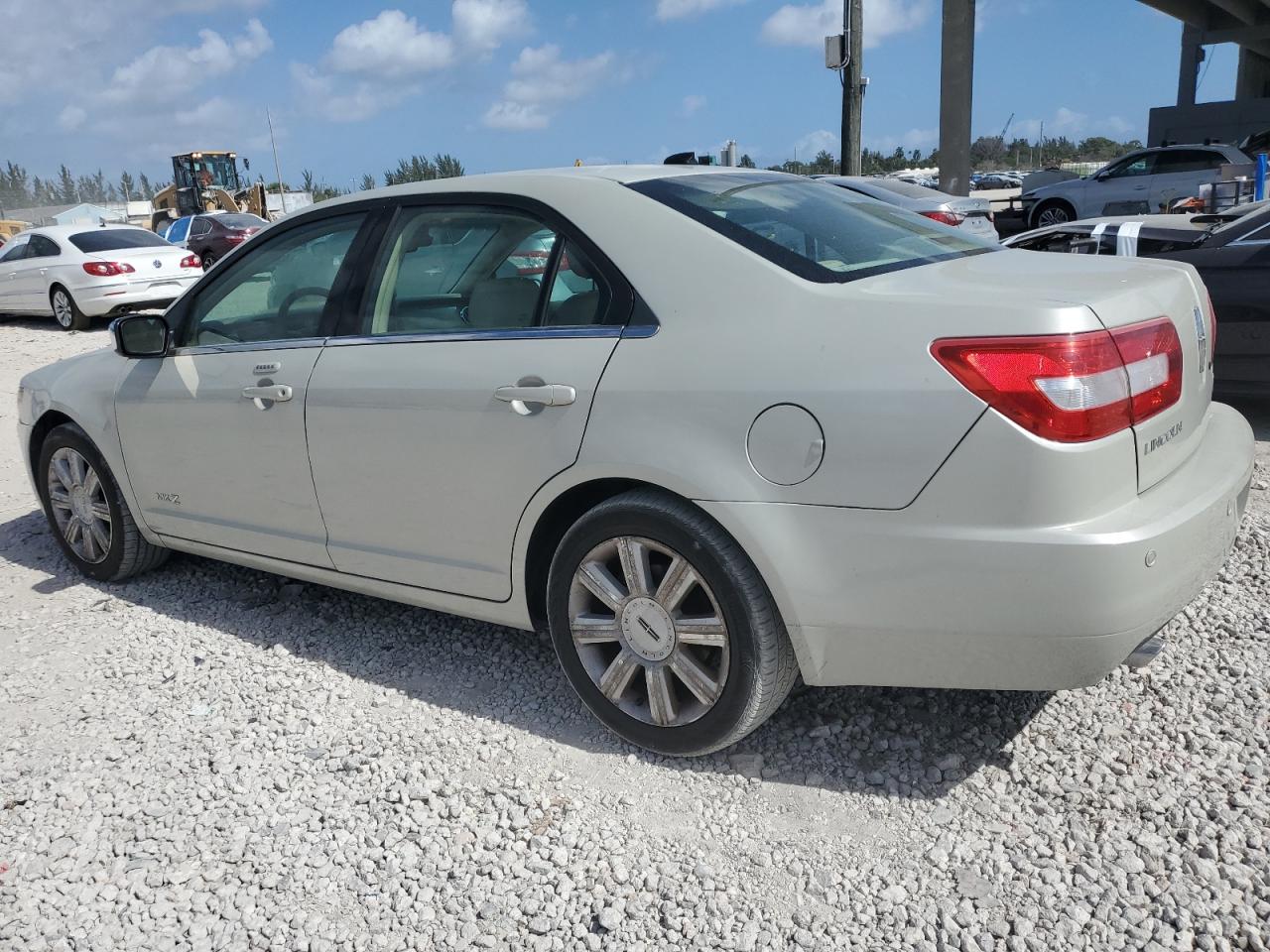 2008 Lincoln MKZ - Image 2