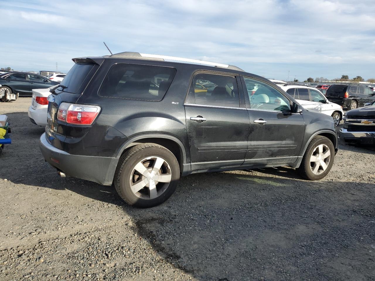 2012 GMC Acadia - Image 3