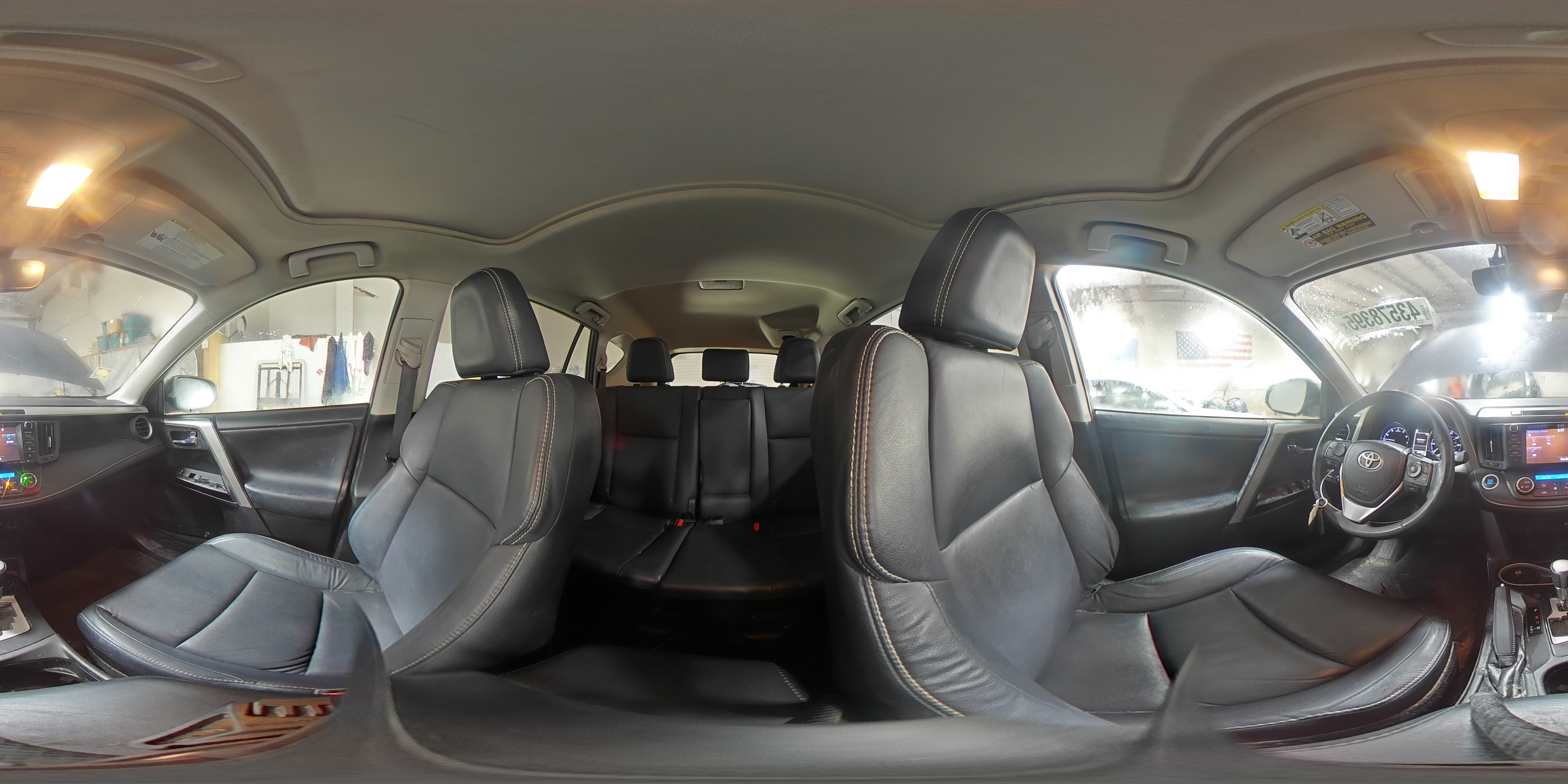 2017 Toyota RAV 4 - Image 14