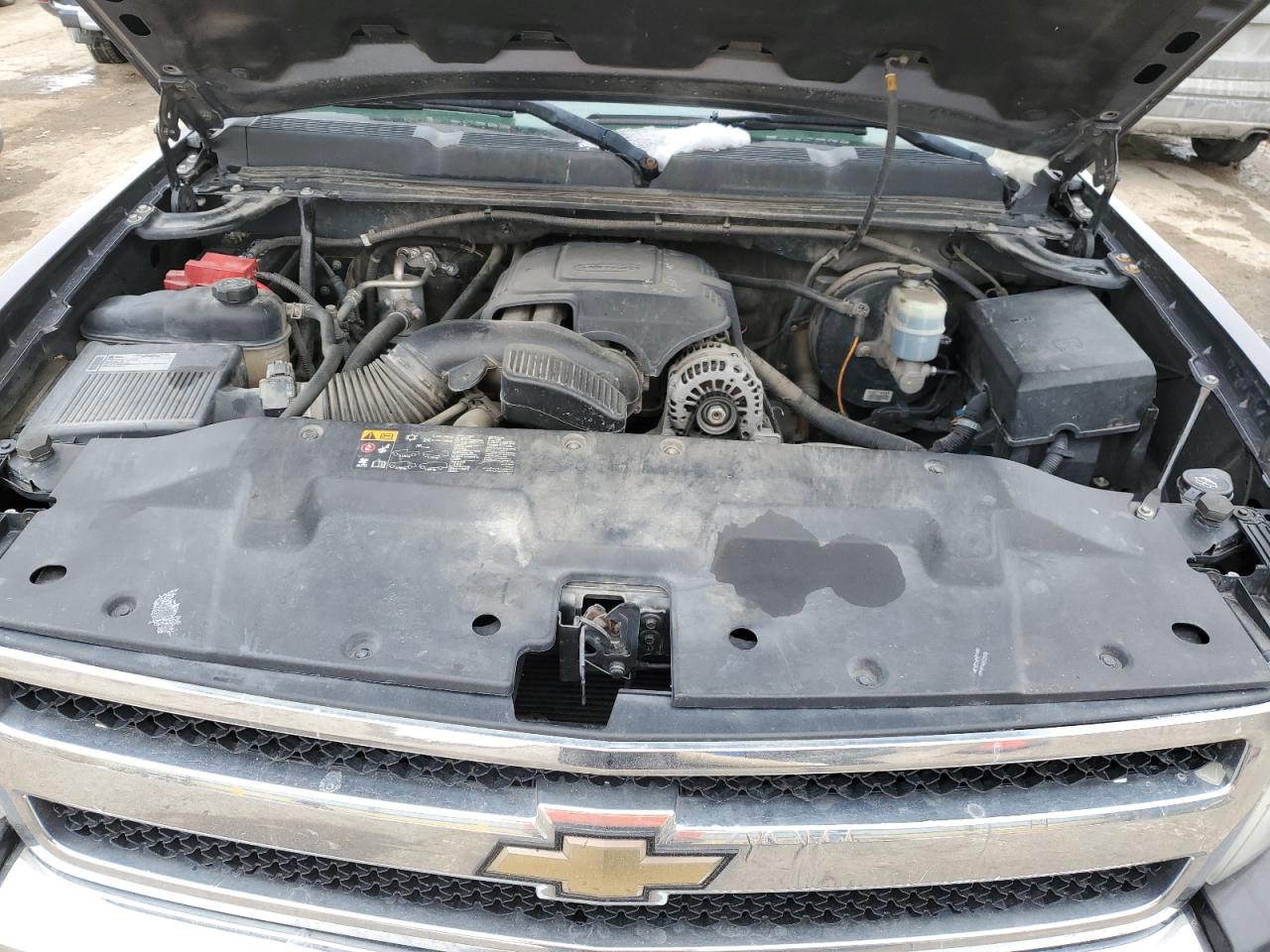 2010 Chevrolet Silverado - Image 12