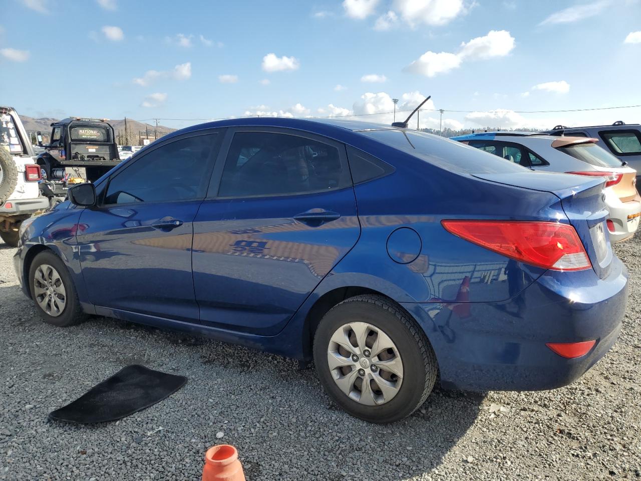 2015 Hyundai Accent - Image 2
