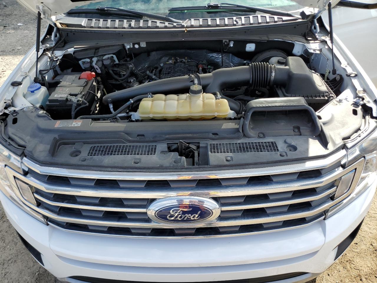 2021 Ford Expedition - Image 12