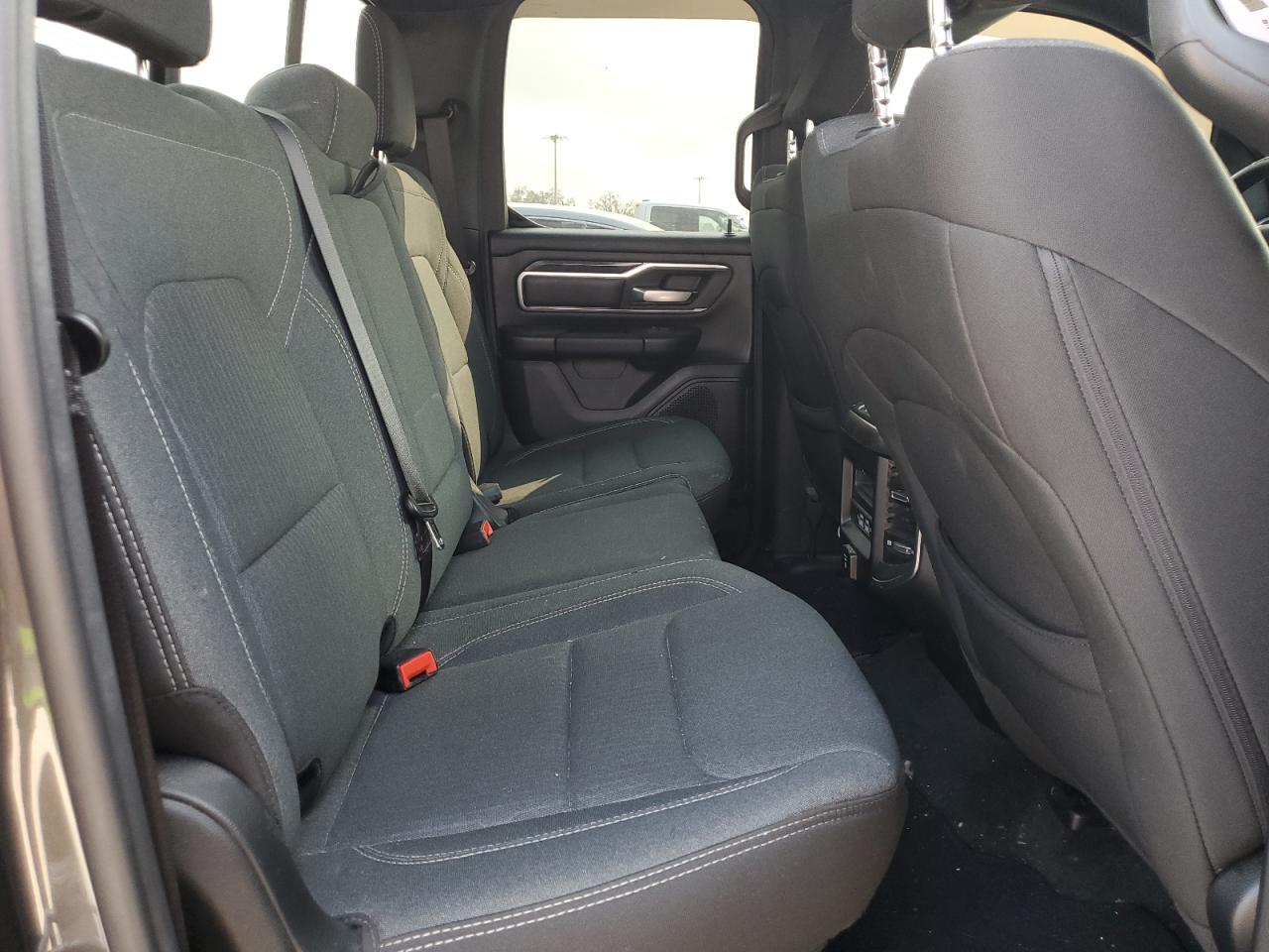 2021 RAM 1500 - Image 10