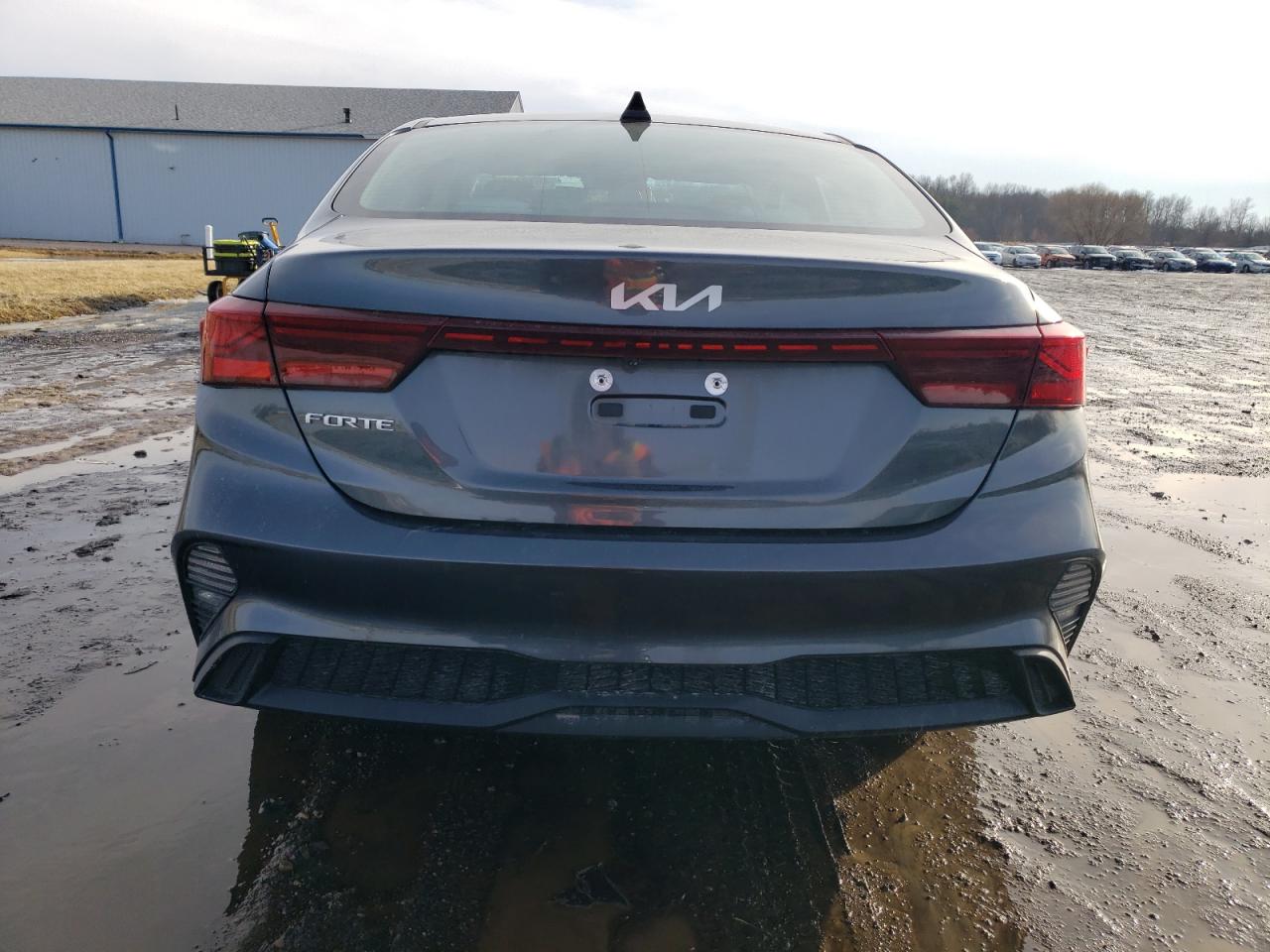 2022 Kia Forte - Image 6