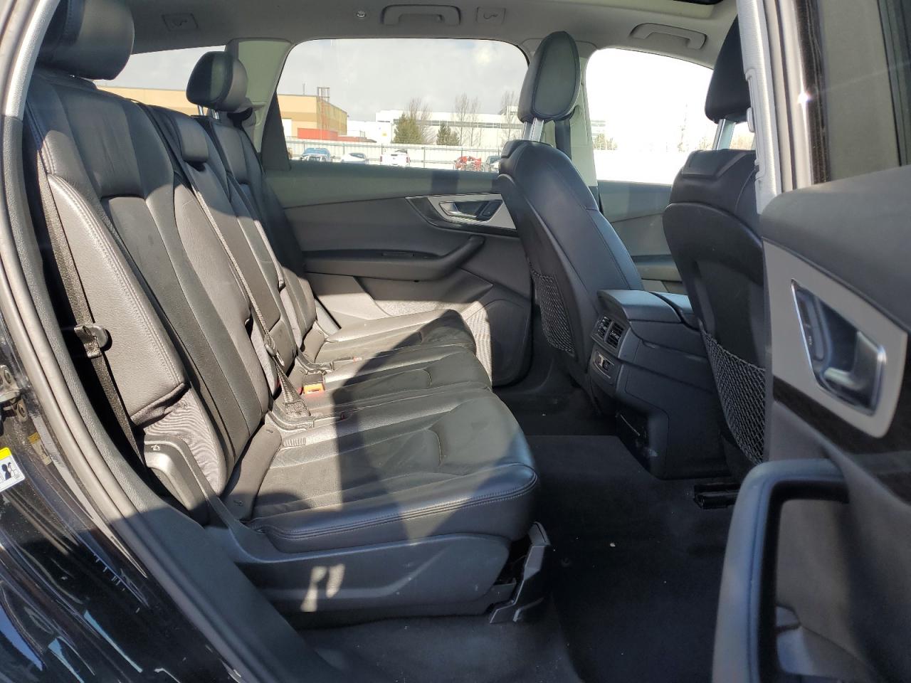 2017 Audi Q7 - Image 11