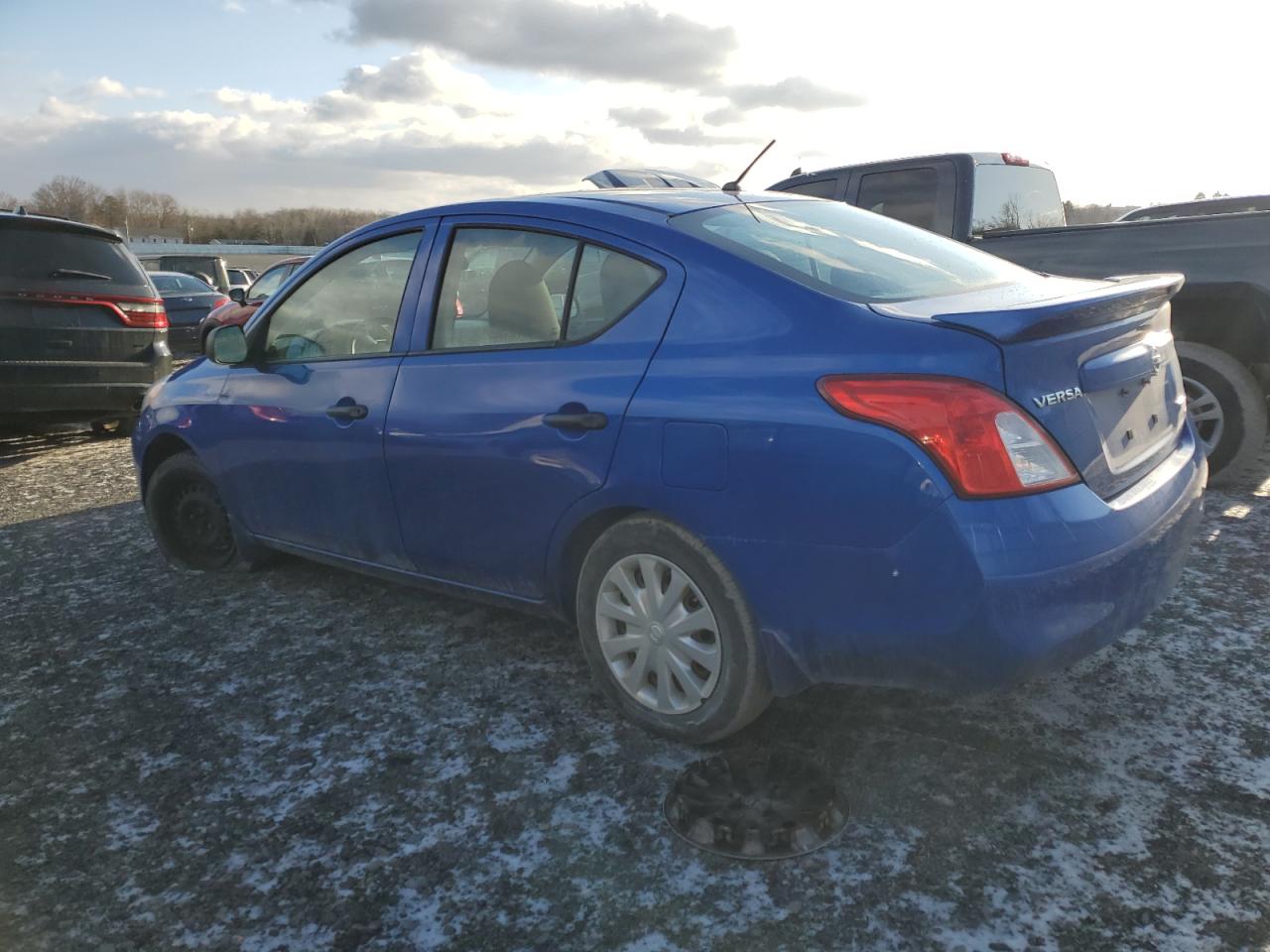 2014 Nissan Versa - Image 2