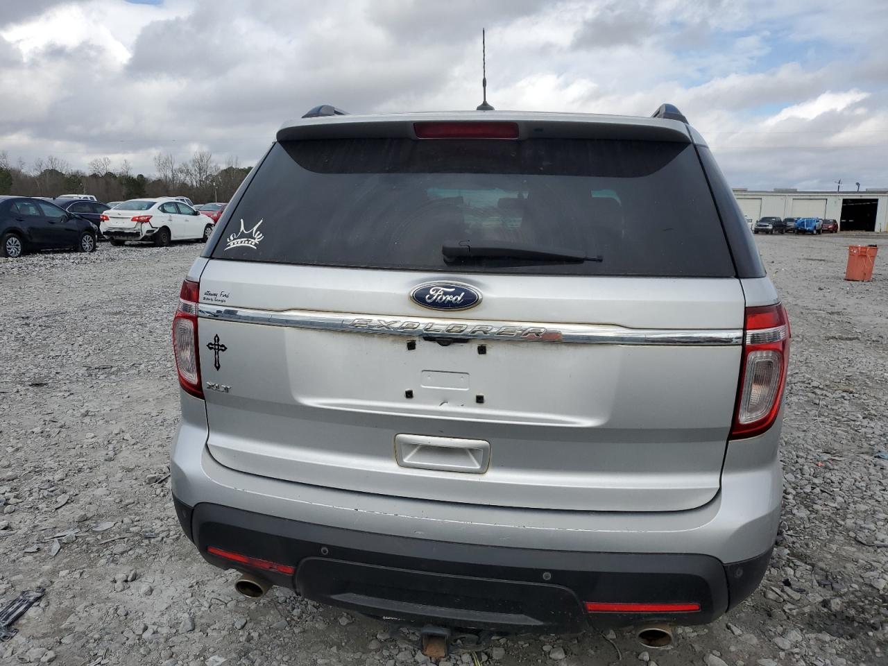 2012 Ford Explorer - Image 6