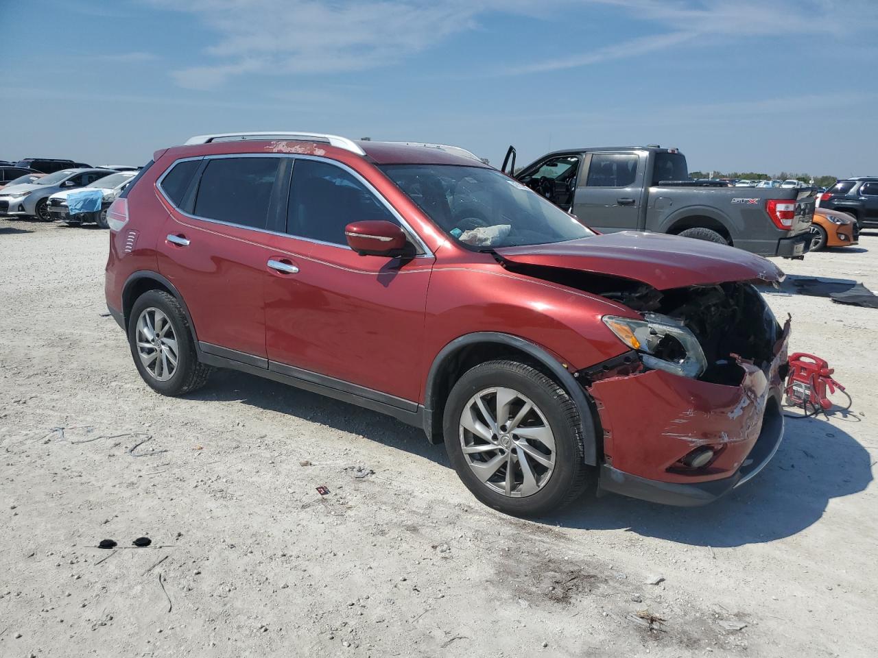 2015 Nissan Rogue - Image 4
