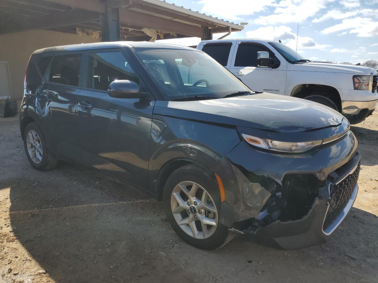 2022 Kia Soul - Image 4