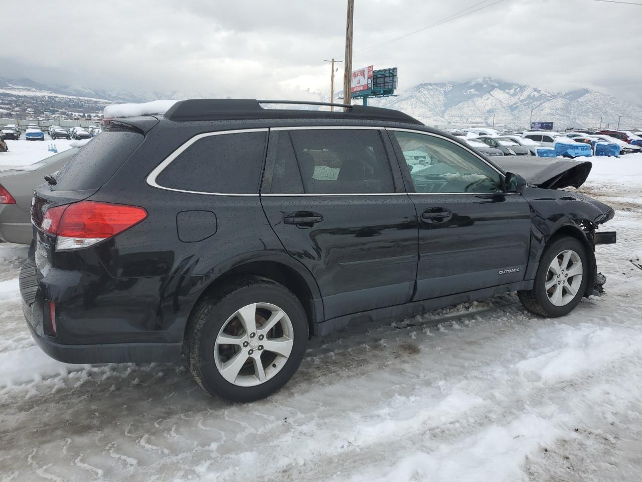 2014 Subaru Outback - Image 3