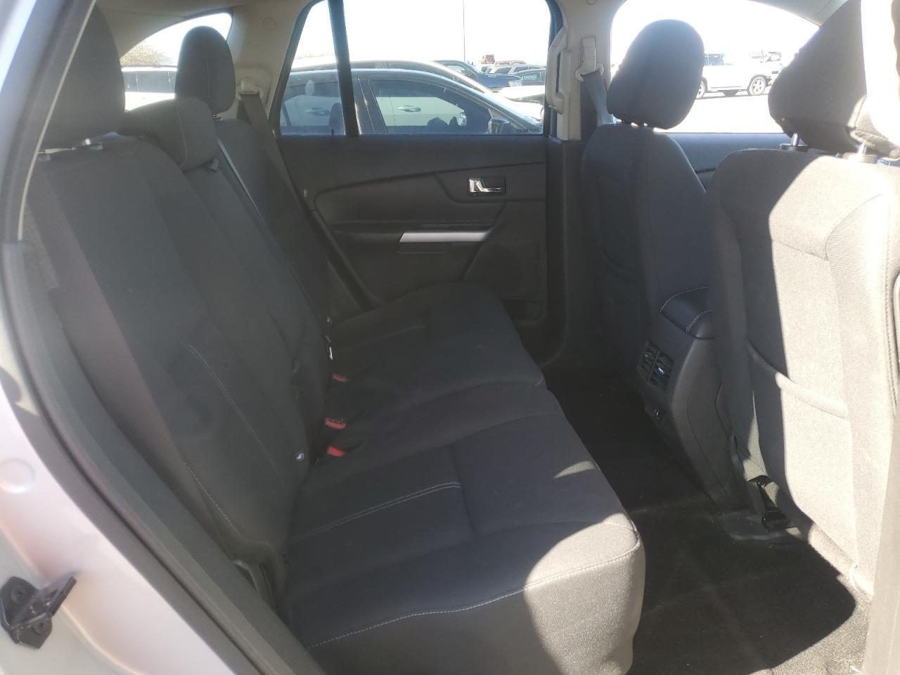 2014 Ford Edge - Image 11