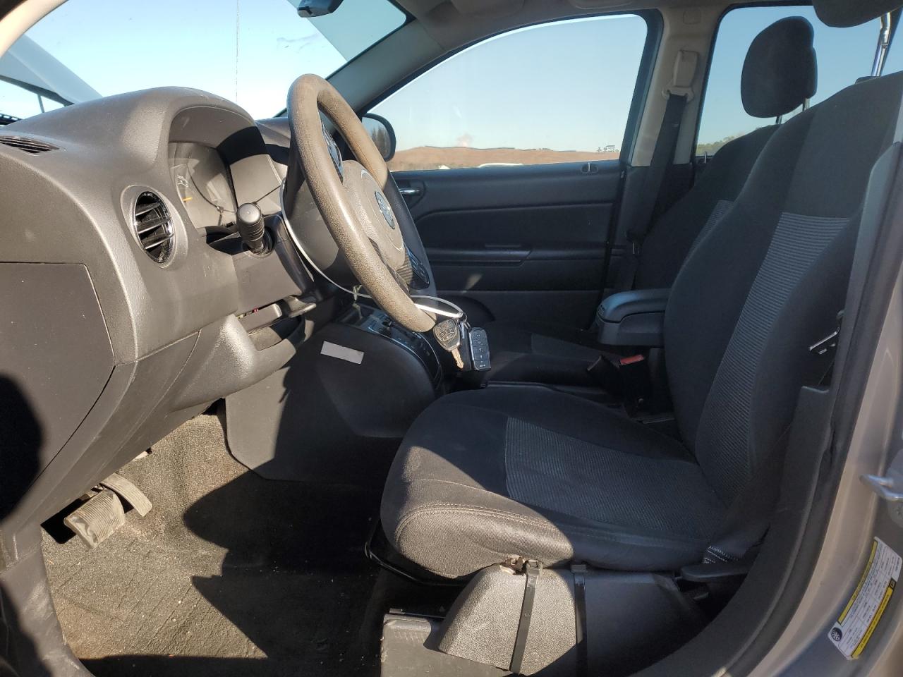 2015 Jeep Compass - Image 7