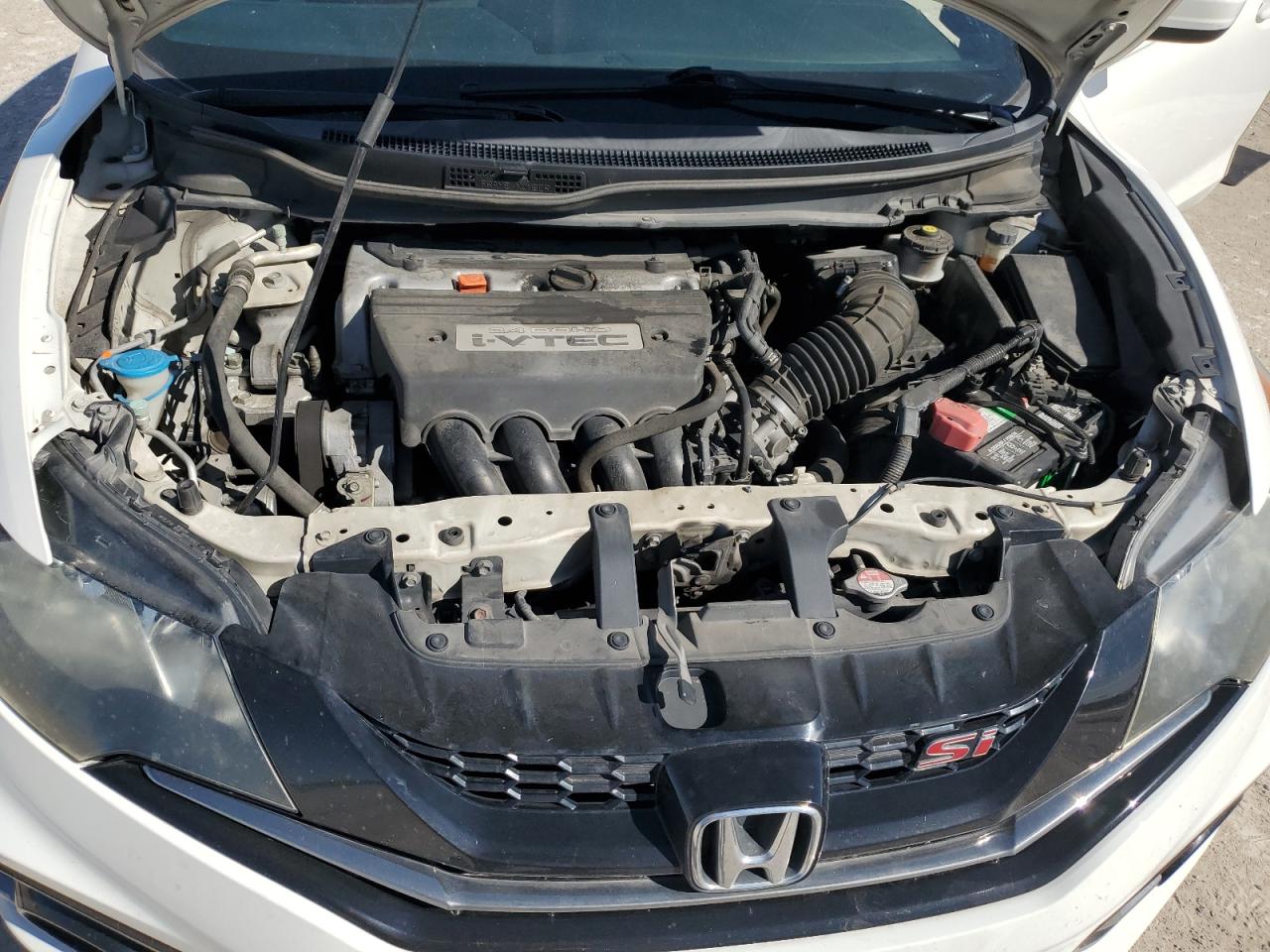 2015 Honda Civic - Image 13
