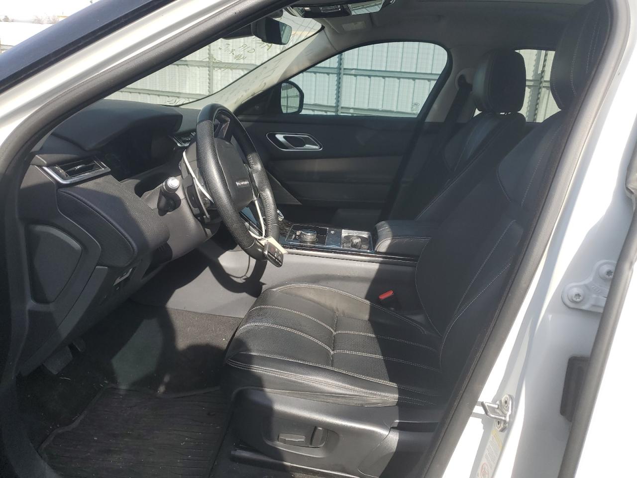 2018 Land Rover Range Rover - Image 7