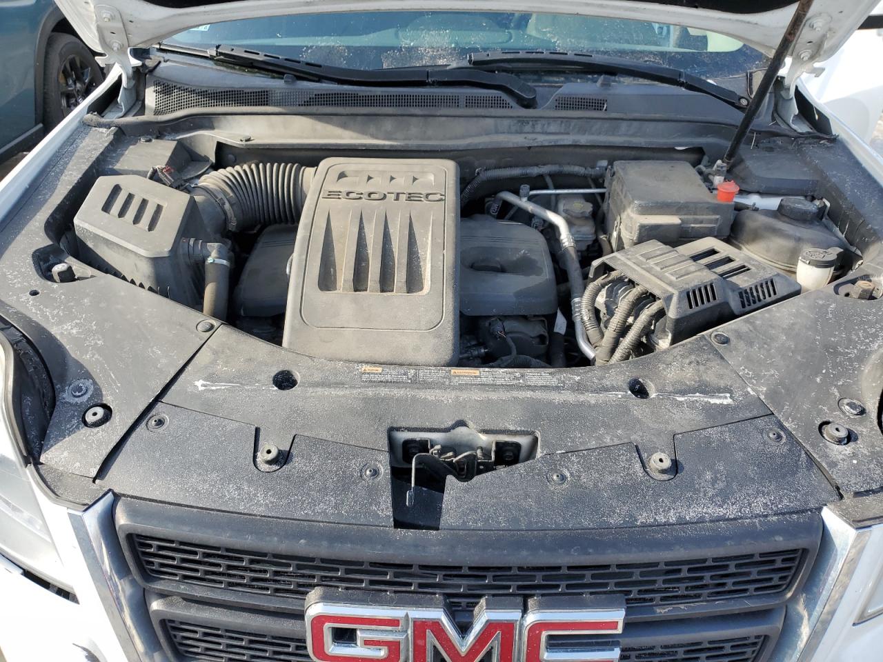 2015 GMC Terrain - Image 12