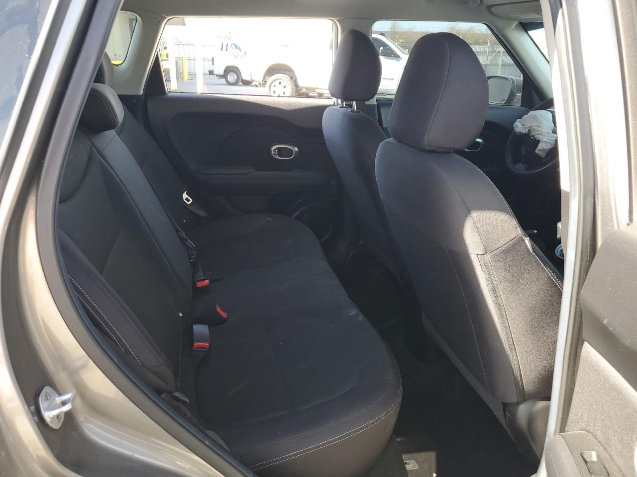 2016 Kia Soul VIN: KNDJN2A20G7348500 Lot: 44640105