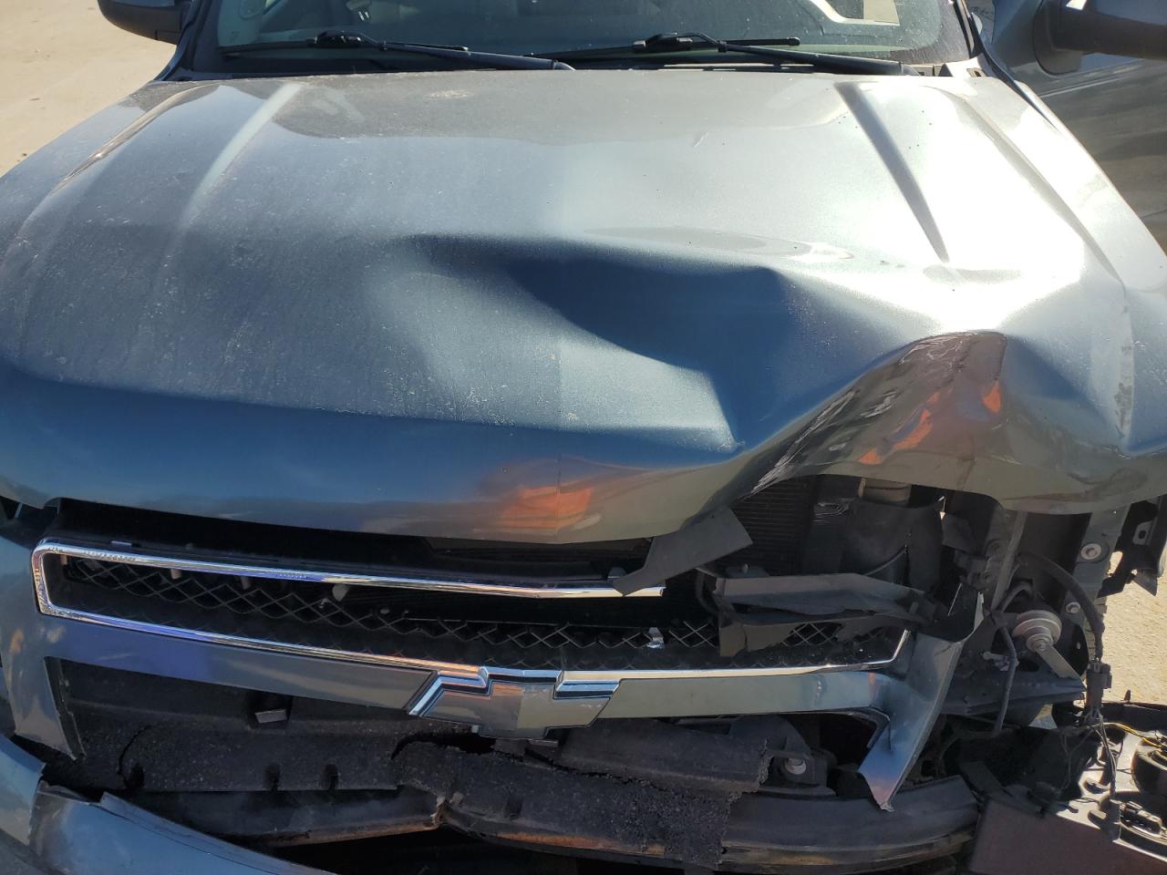 2009 Chevrolet Tahoe - Image 13
