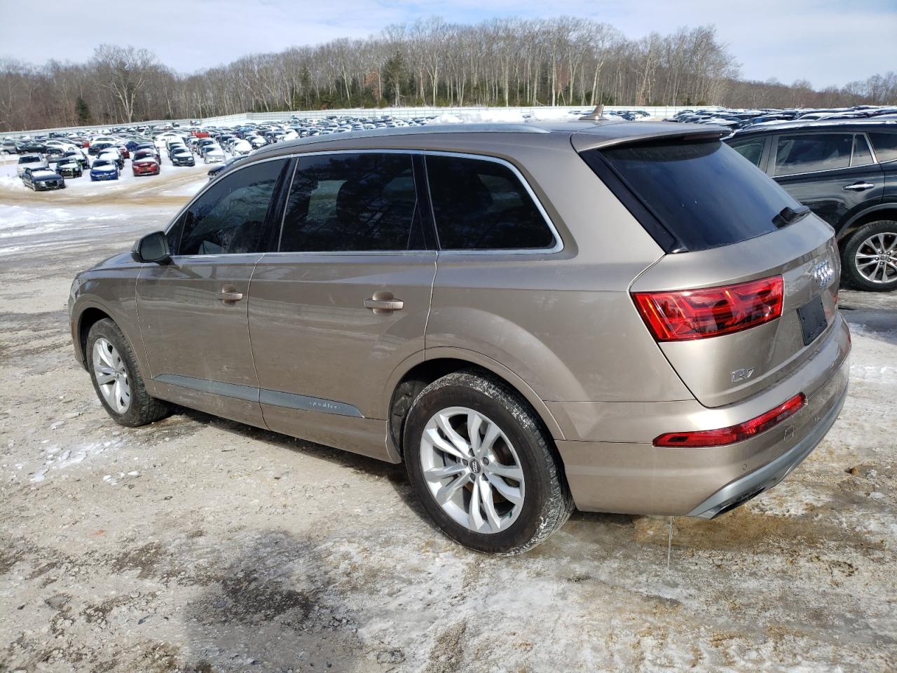 2019 Audi Q7 - Image 2