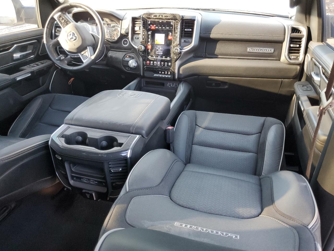 2020 RAM 1500 - Image 8