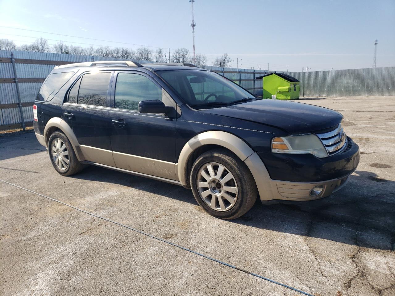 2009 Ford Taurus - Image 4