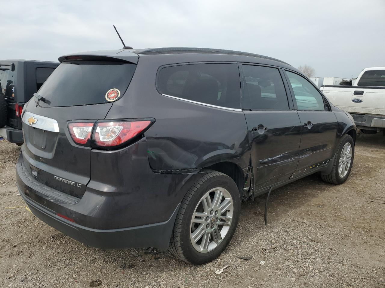 2015 Chevrolet Traverse - Image 3