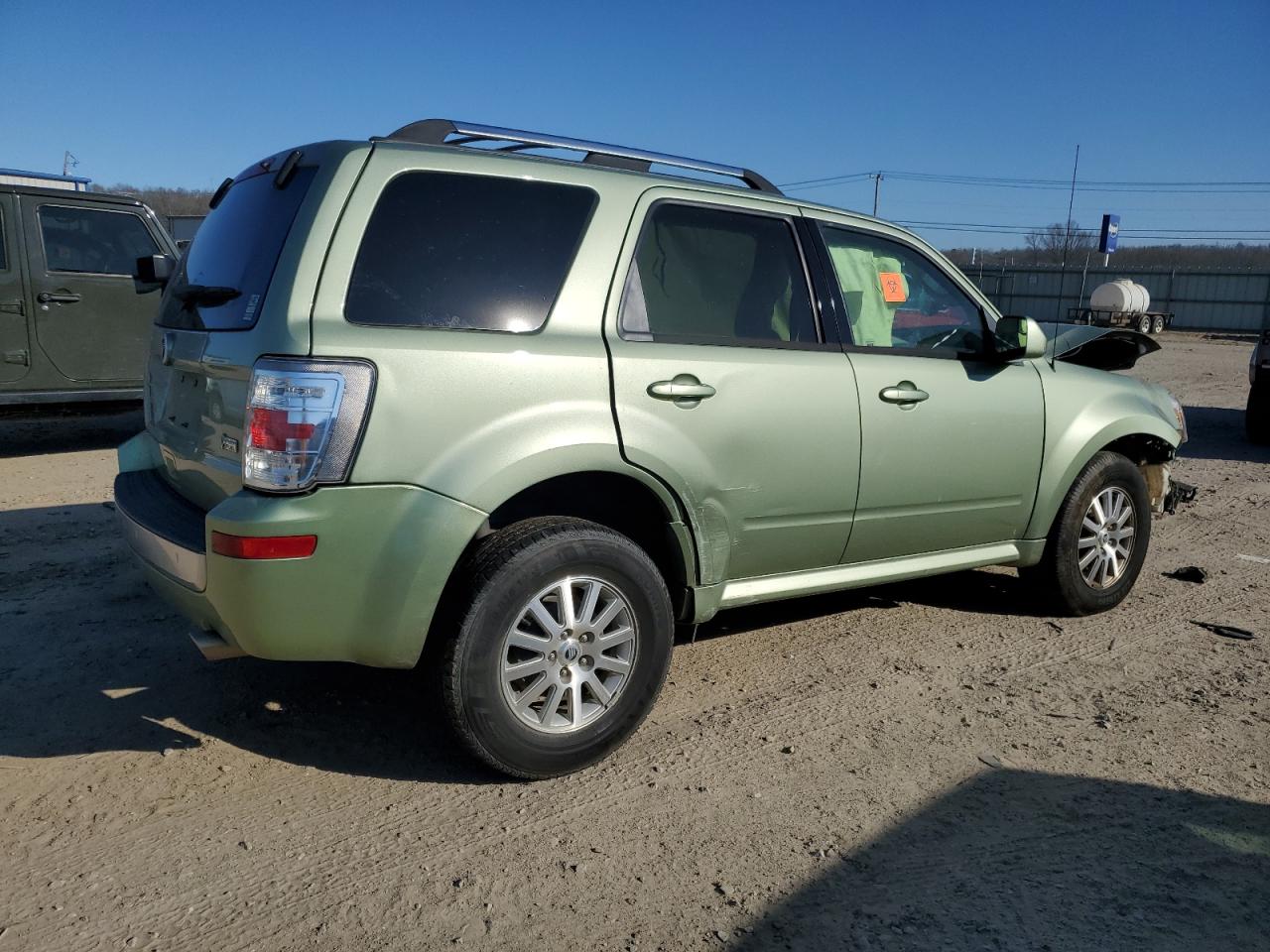 2010 Mercury Mariner - Image 3