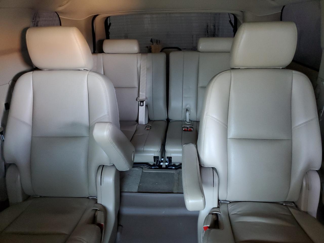 2013 Chevrolet Tahoe - Image 10