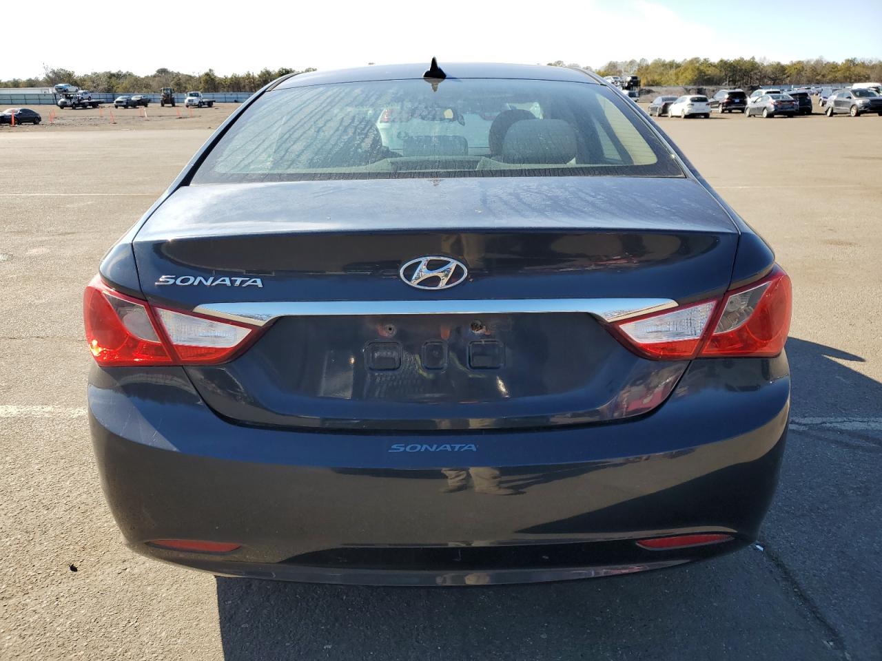 2013 Hyundai Sonata - Image 6
