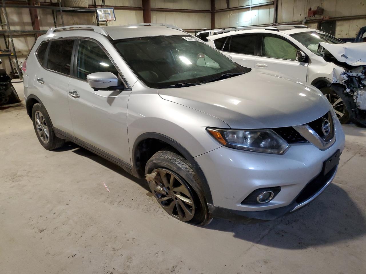 2015 Nissan Rogue - Image 4