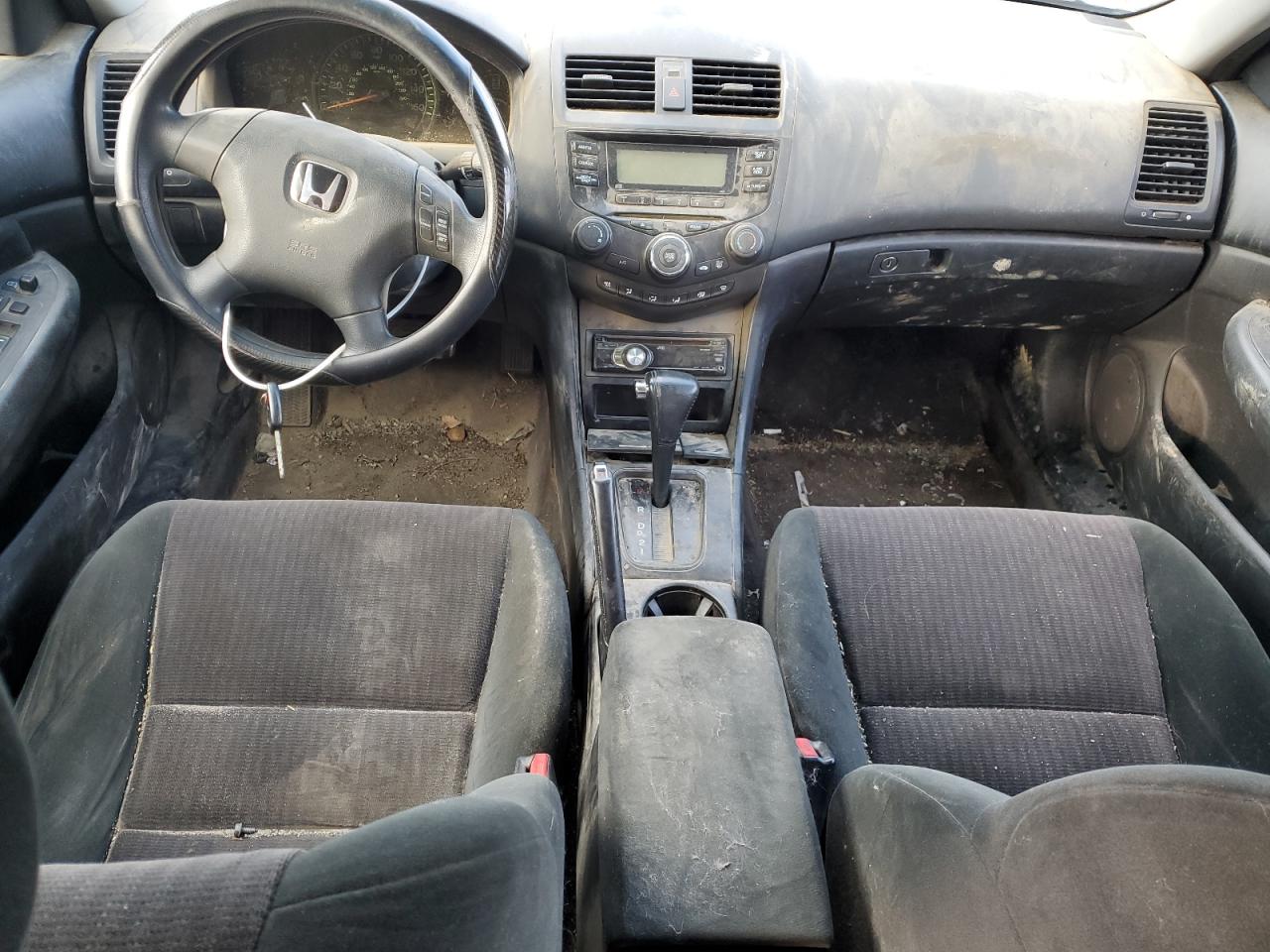 2005 Honda Accord - Image 8