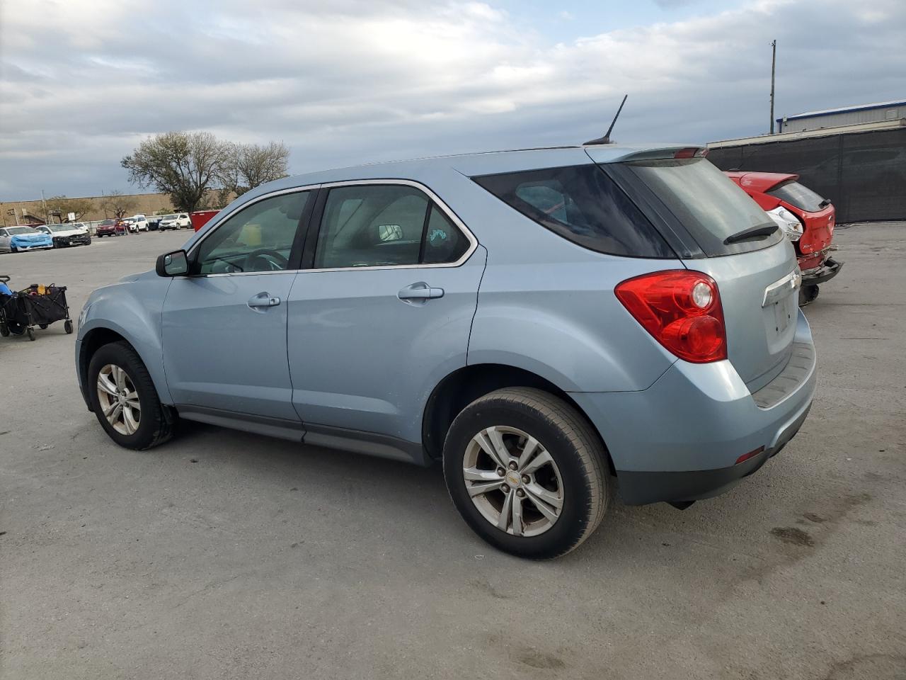 2014 Chevrolet Equinox - Image 2
