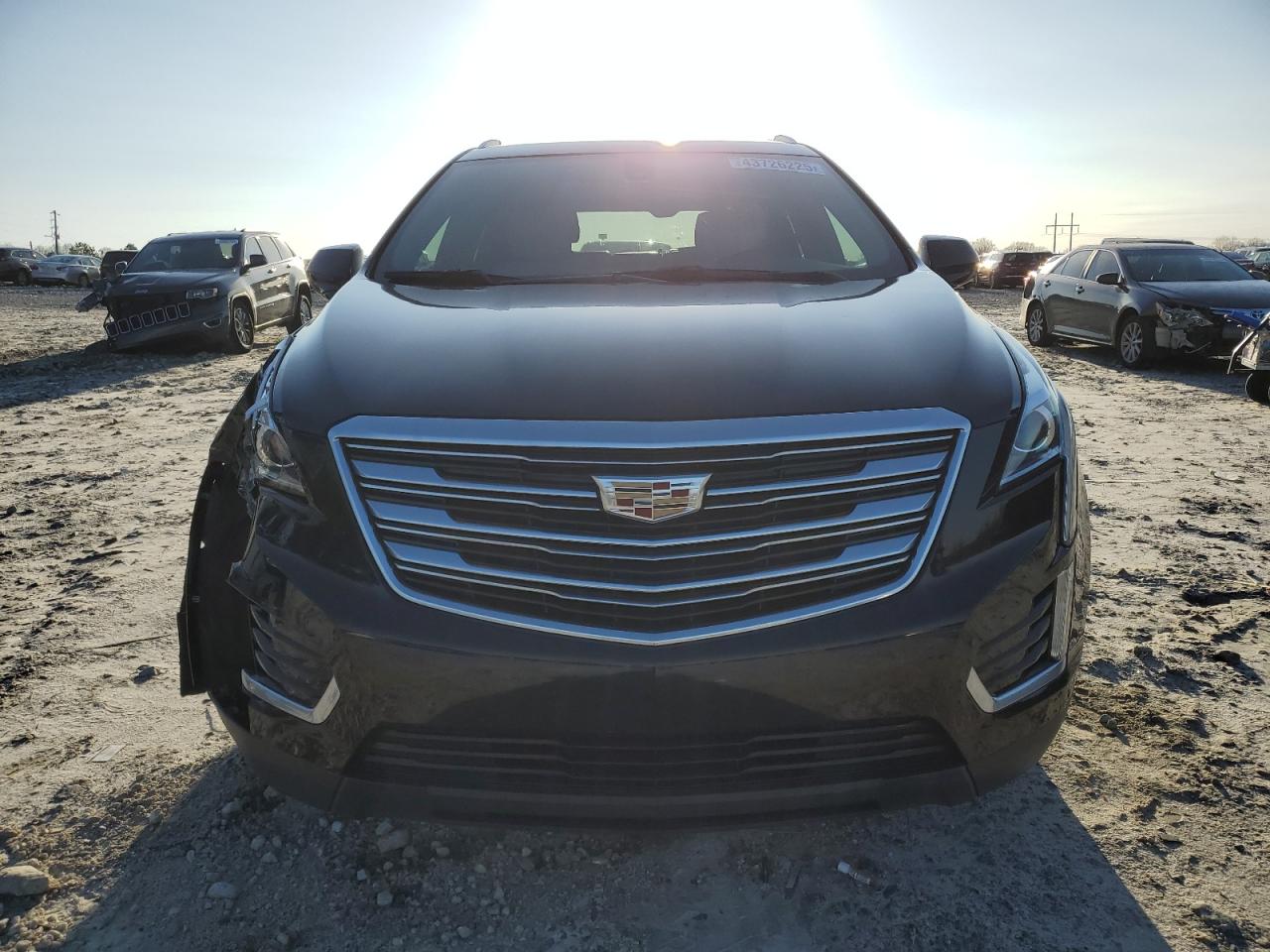 2017 Cadillac XT5 - Image 5