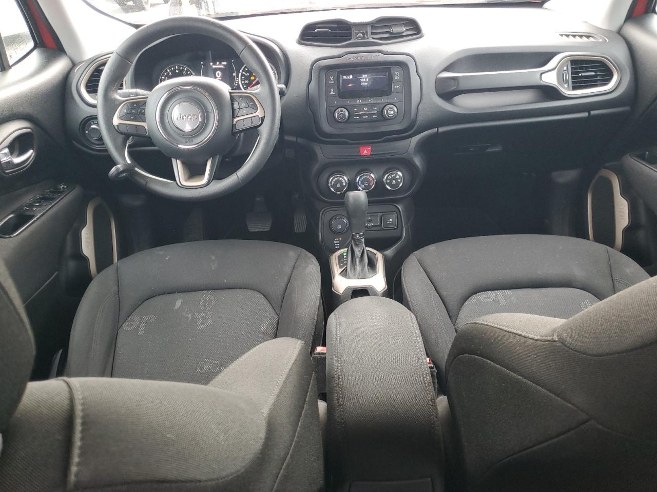 2016 Jeep Renegade - Image 8