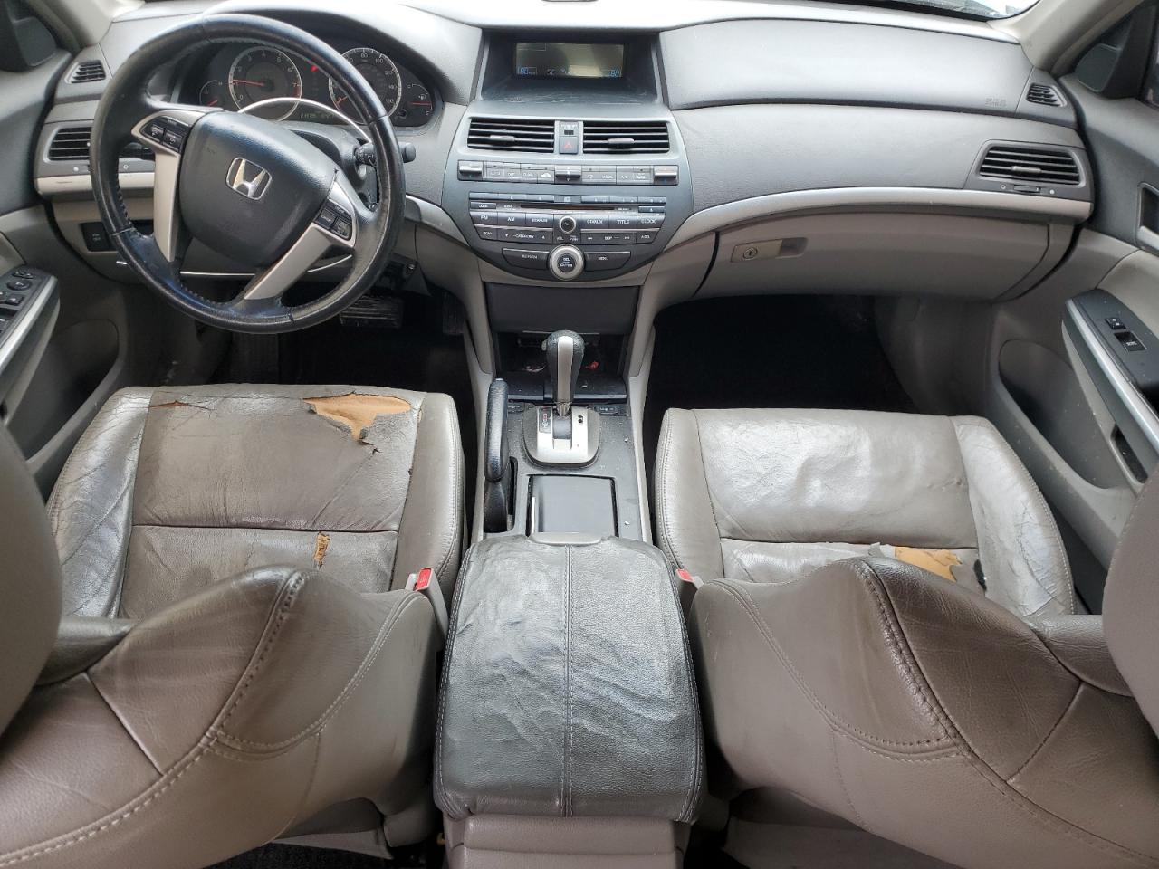 2009 Honda Accord - Image 8