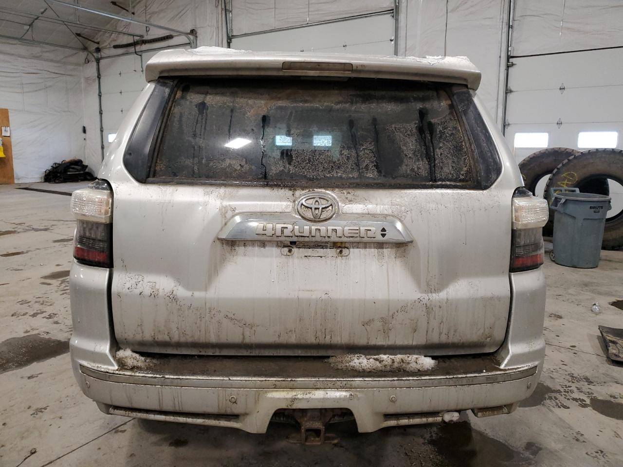 2015 Toyota 4Runner - Image 6