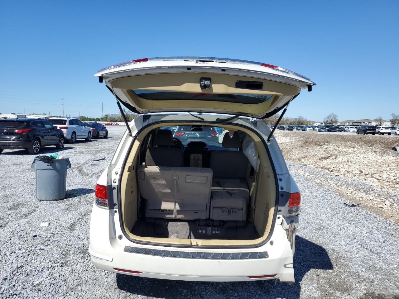2016 Honda Odyssey - Image 6