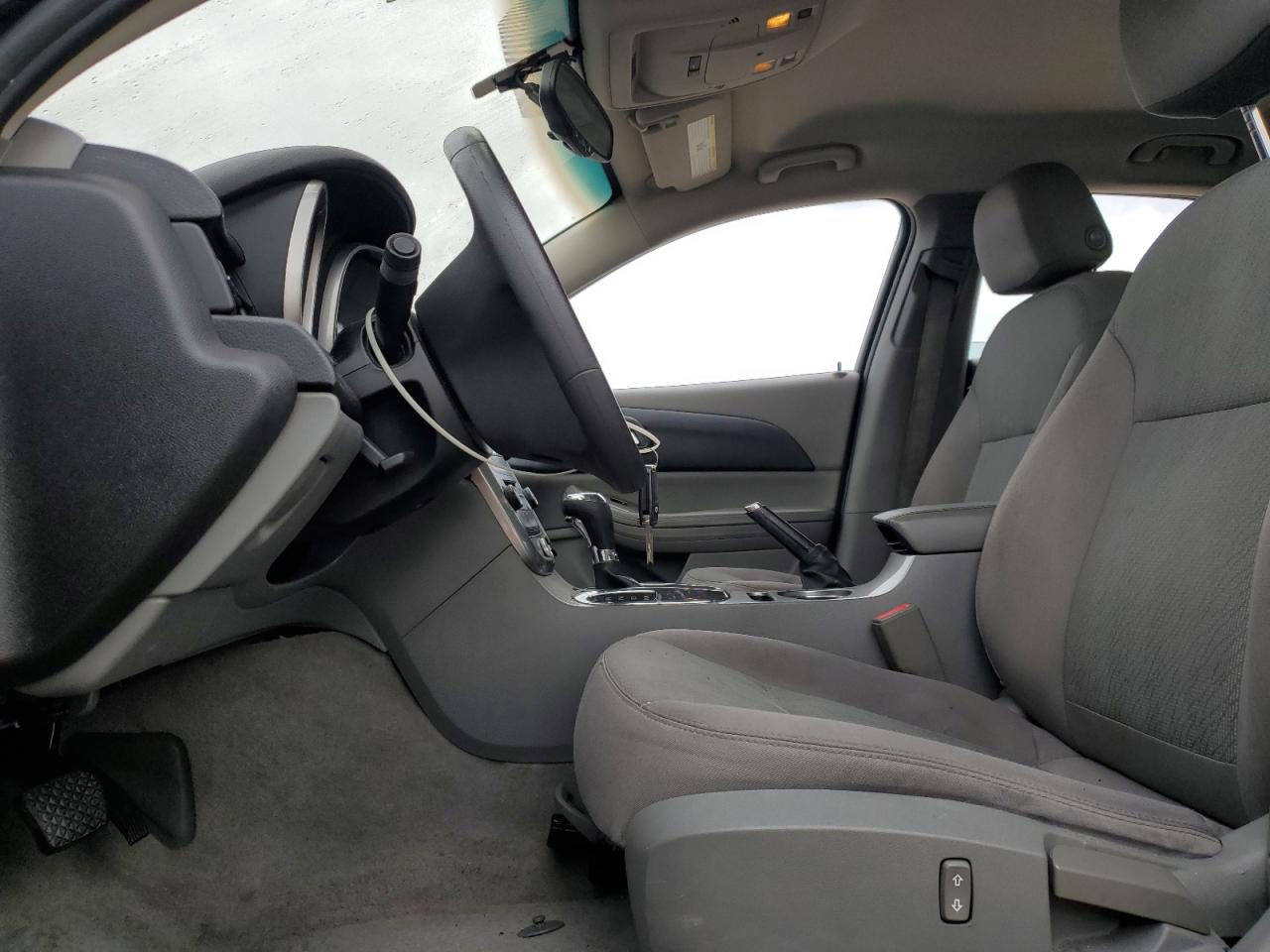 2015 Chevrolet Malibu - Image 7