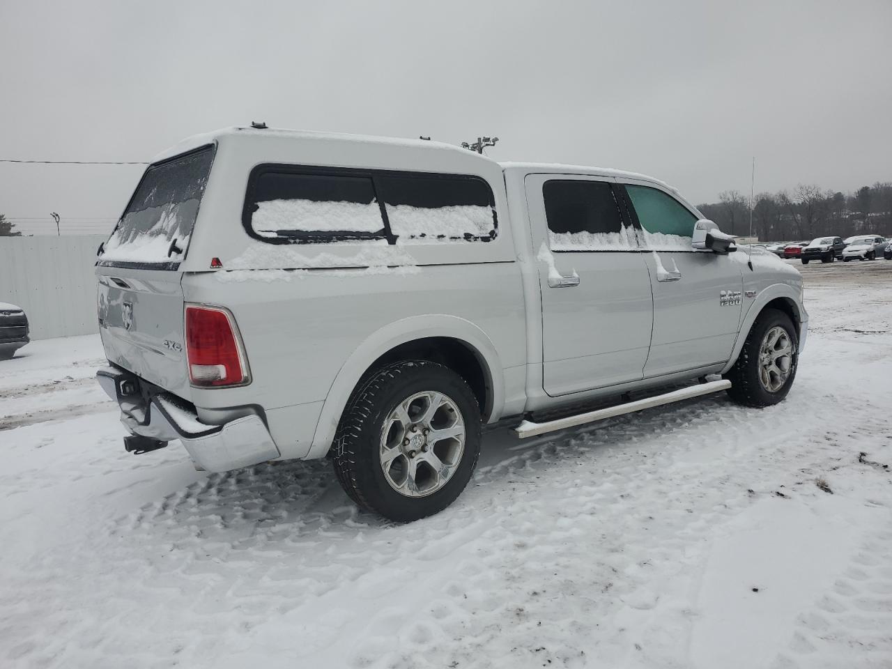 2016 RAM 1500 - Image 3