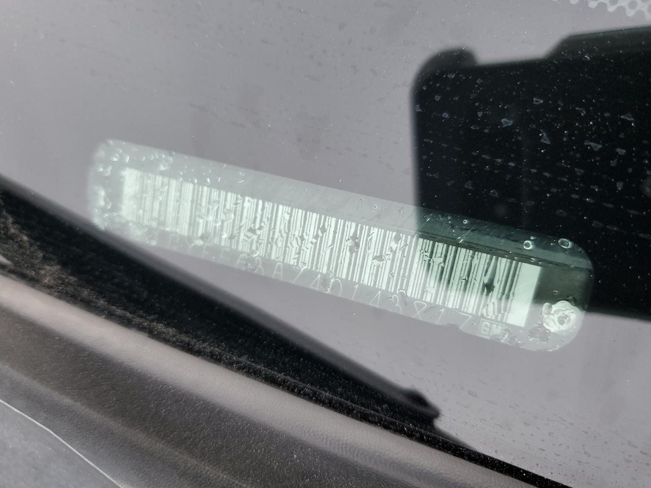 2004 Cadillac SRX - Image 13