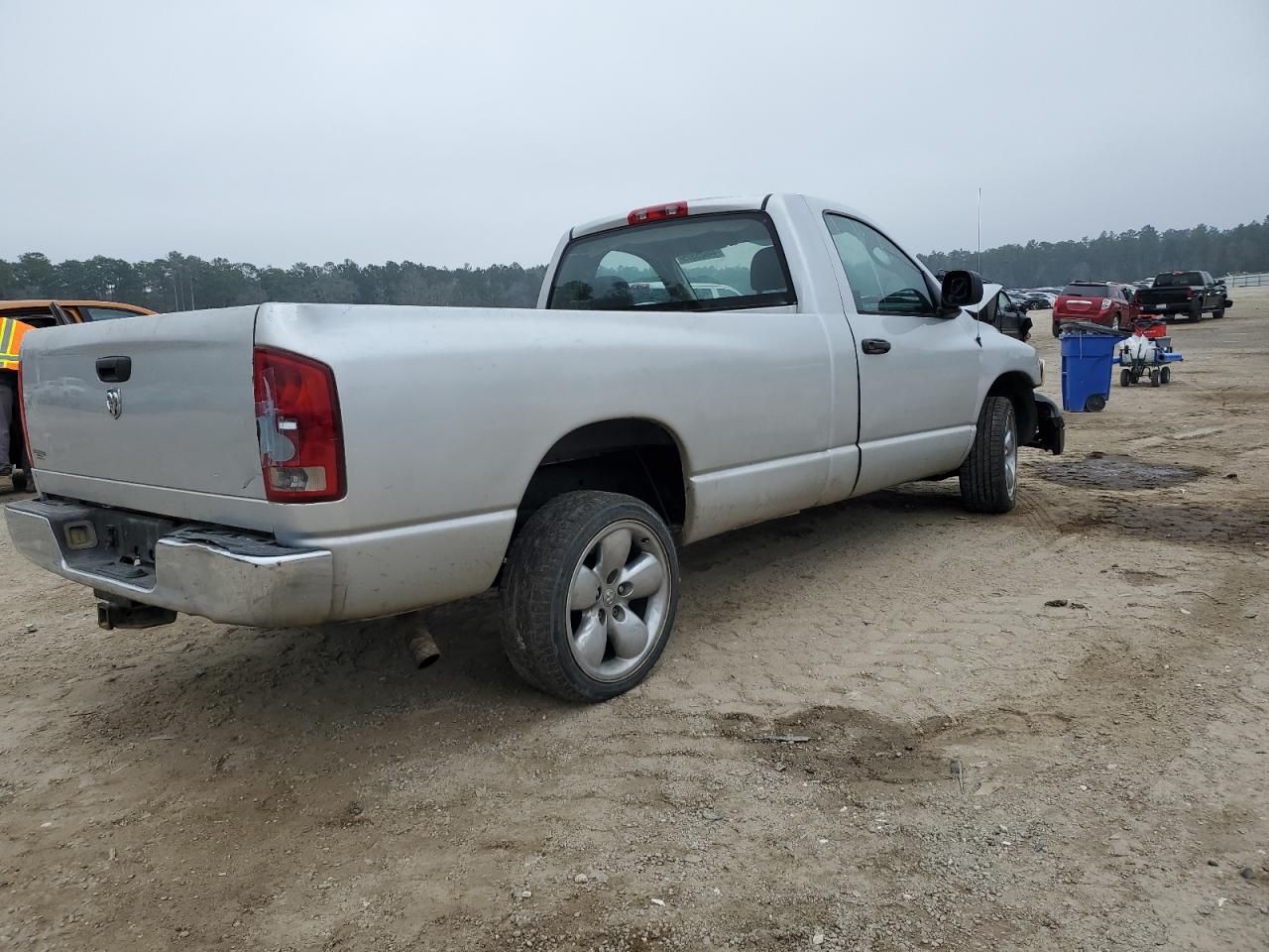 2005 Dodge RAM - Image 3