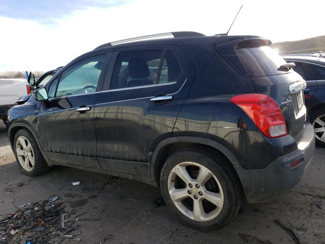 2015 Chevrolet Trax - Image 2